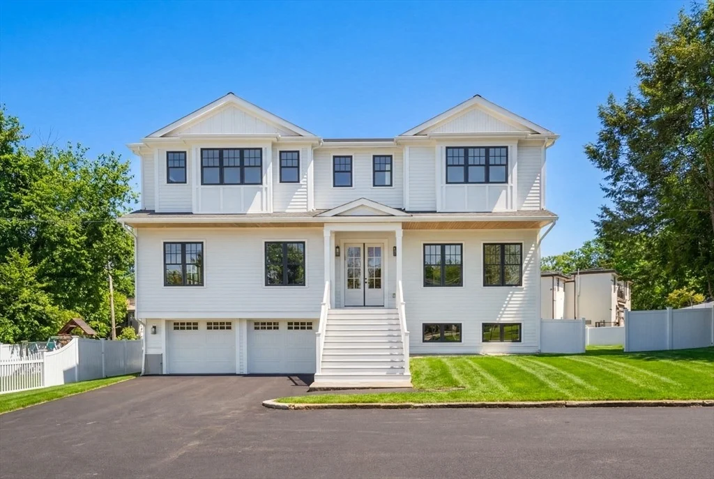 Photo of 23 Harvard Cir