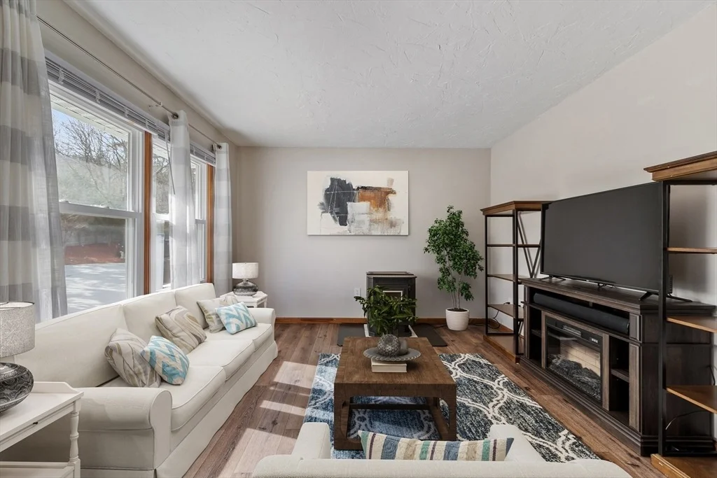Photo of 72 Roger St