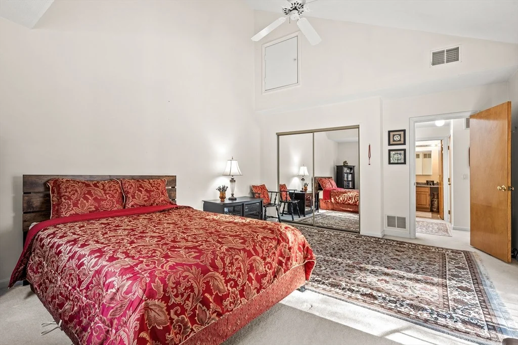 Photo of Unit 250 at 250 Captain Eames Cir