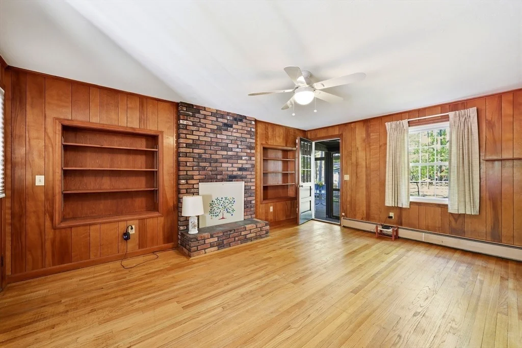 Photo of 291 Forest Glen