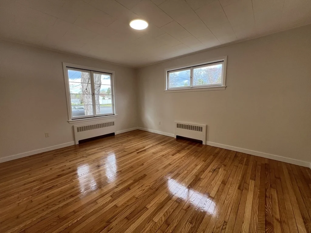 Photo of 55 Parkerview St