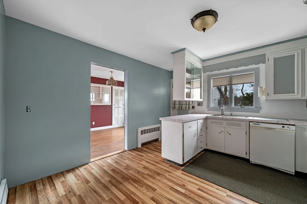 Photo of 504 Loring Ave