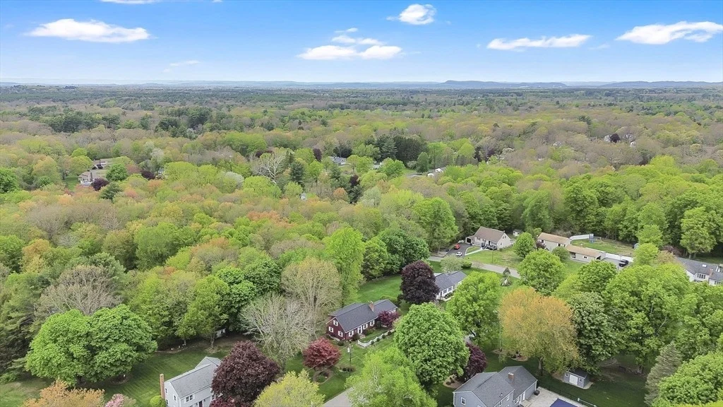 Photo of 6 Garden Ln