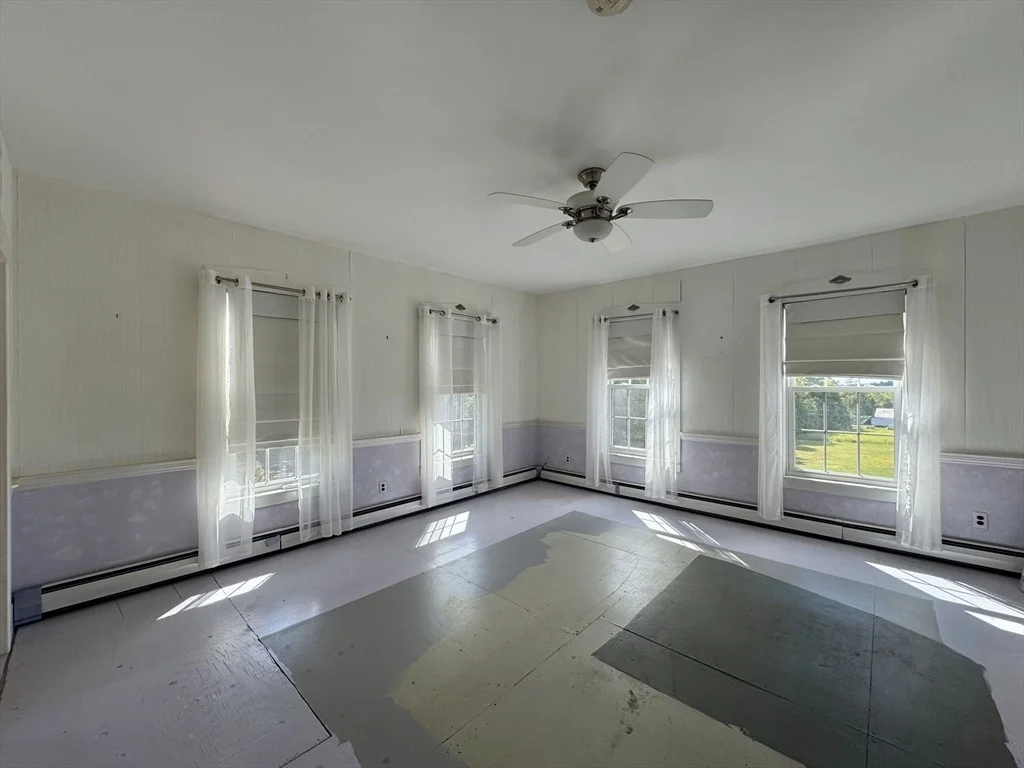 Photo of 4 Plainfield Road
