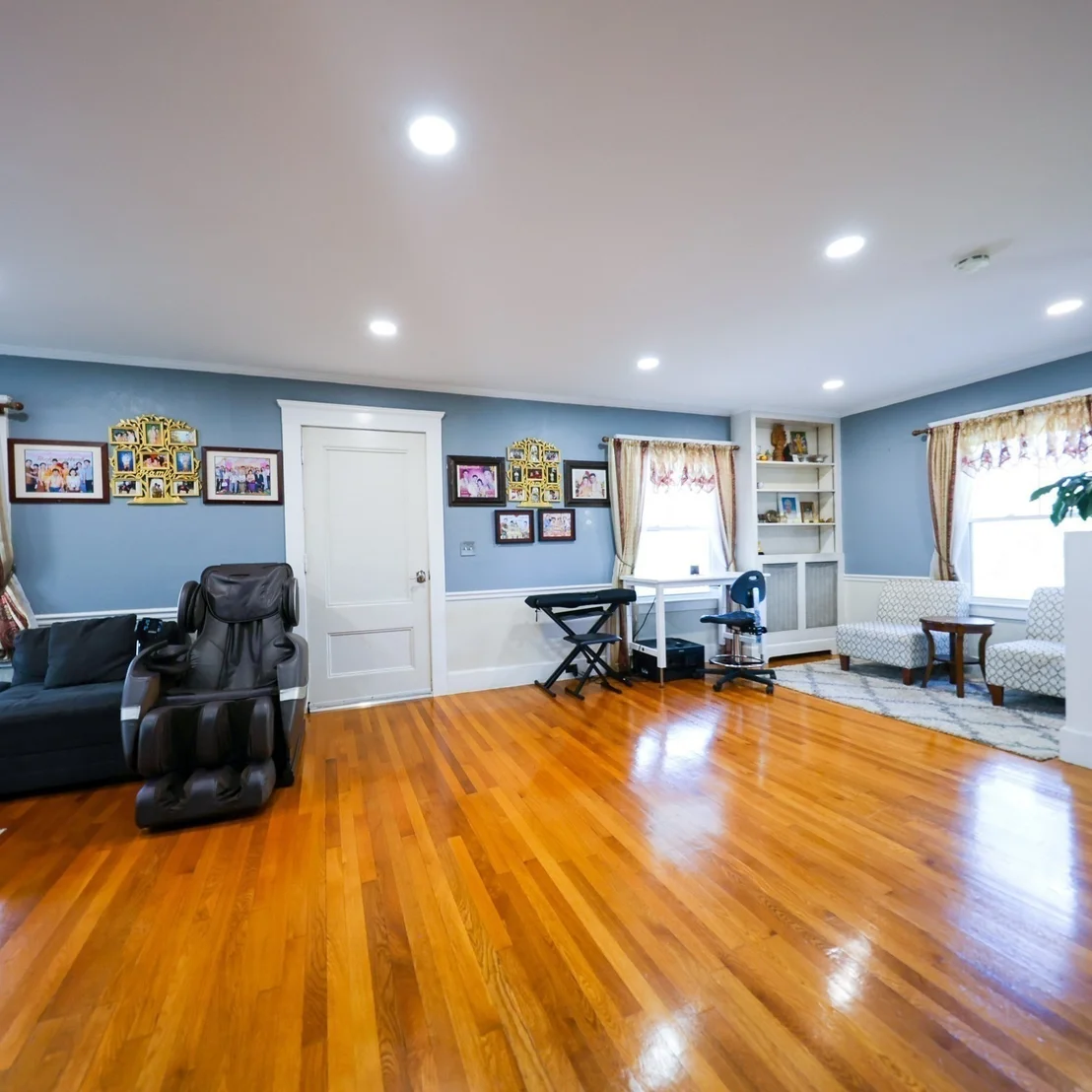 Photo of 374 Pine St