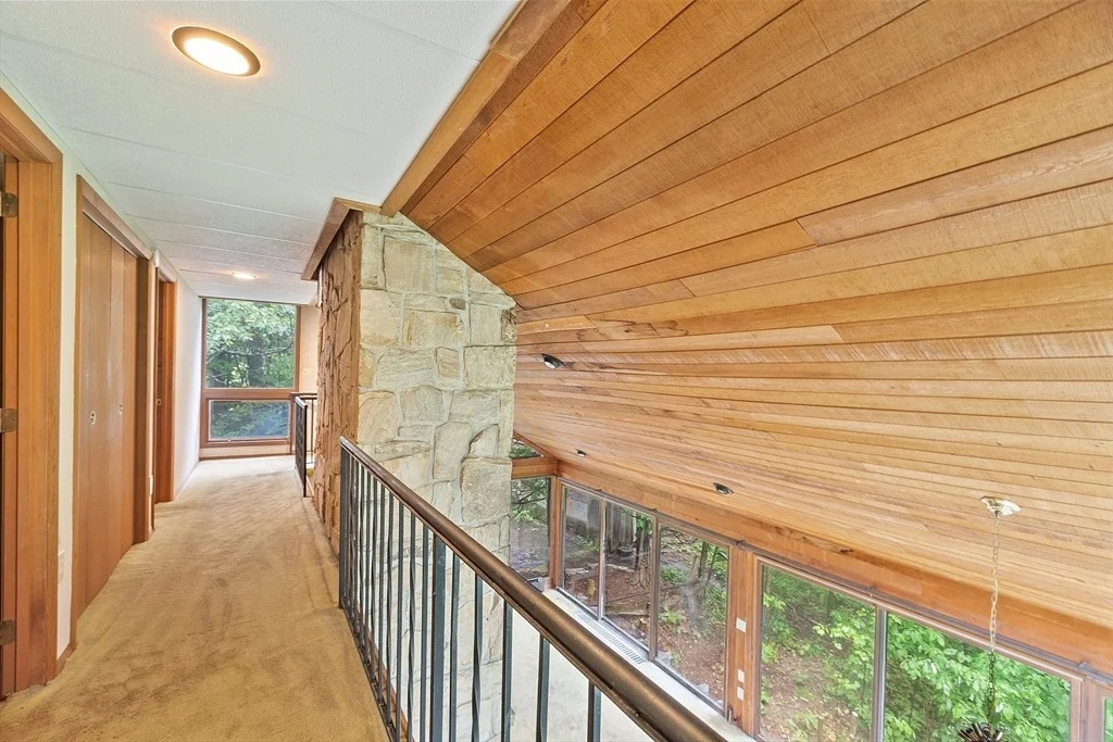 Photo of 12 Pine Hill Lane