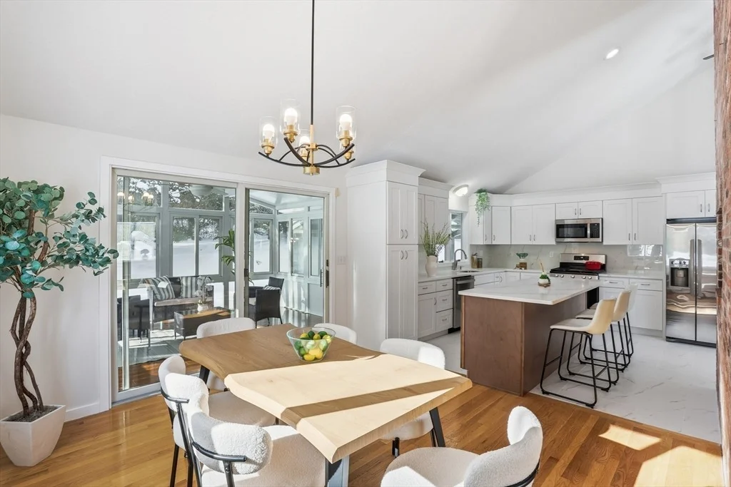 Photo of 25 Glenridge Drive