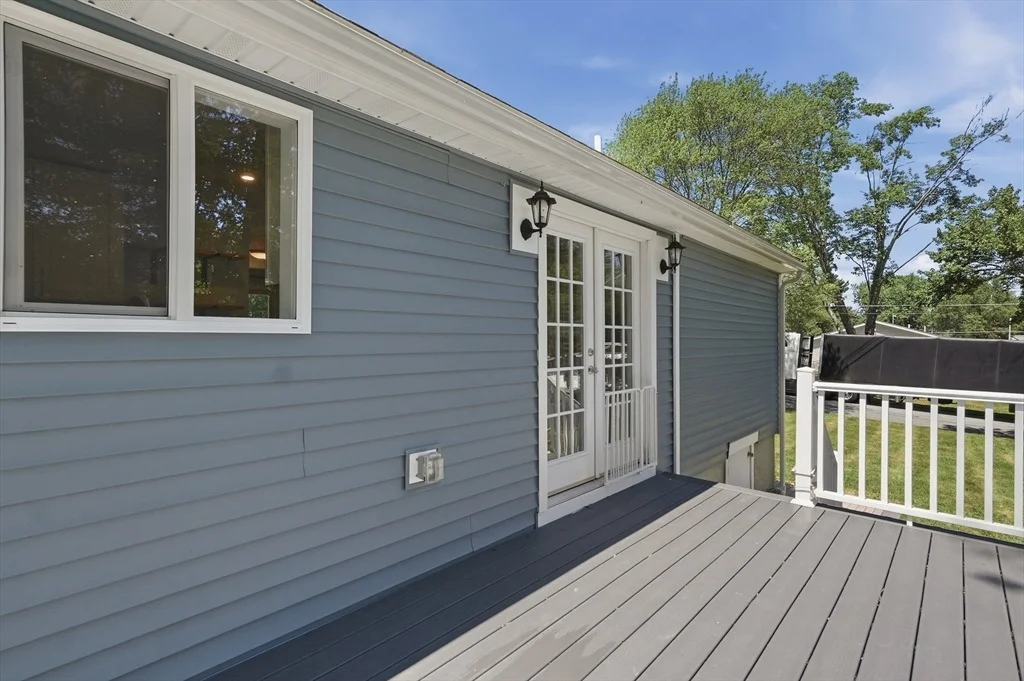 Photo of 129 Marked Tree Road