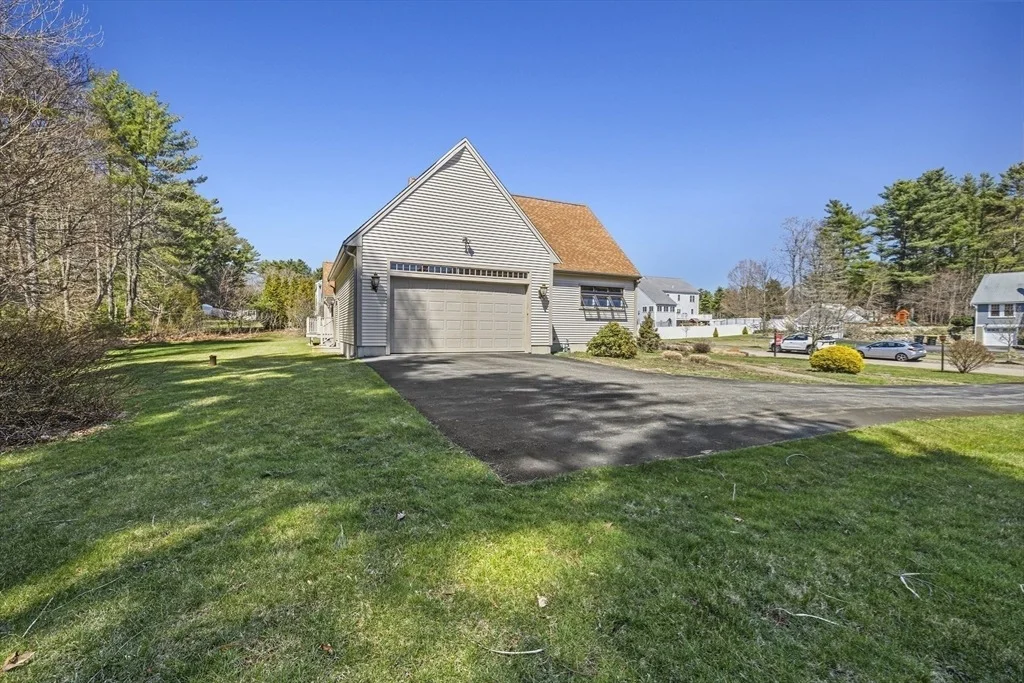 Photo of 3 Christopher Ln