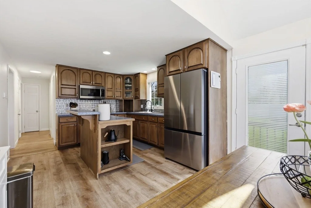 Photo of 182 Ely Ave