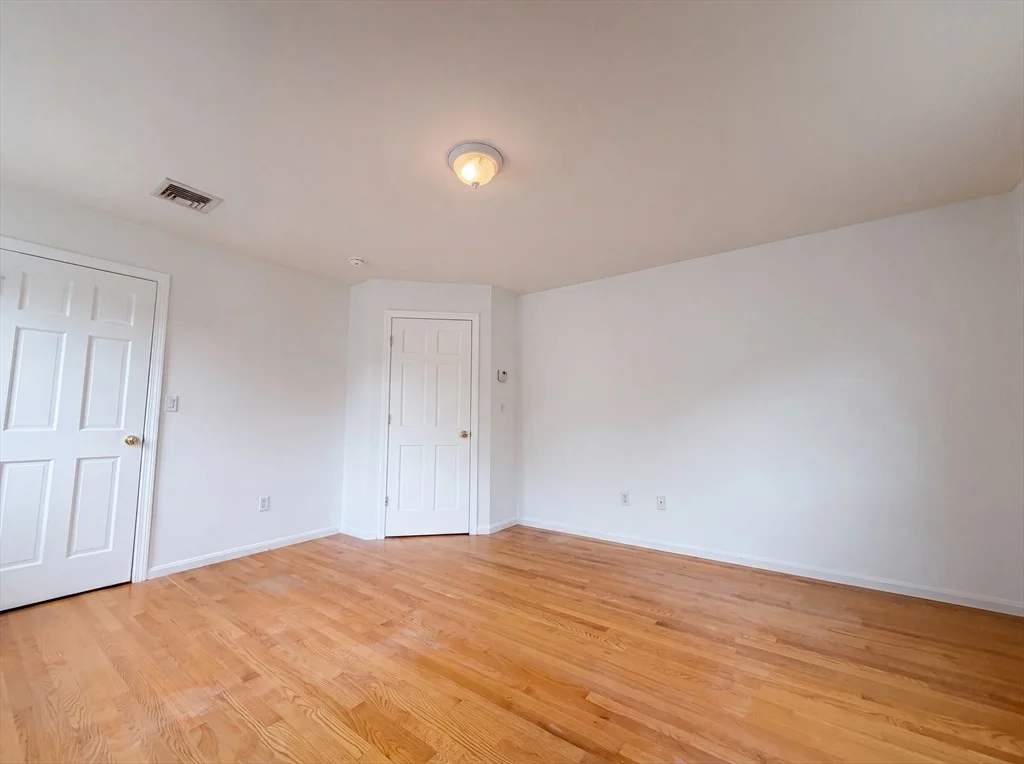 Photo of 4 Macarthur Cir