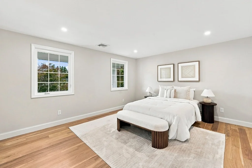 Photo of 7 Viking Rd