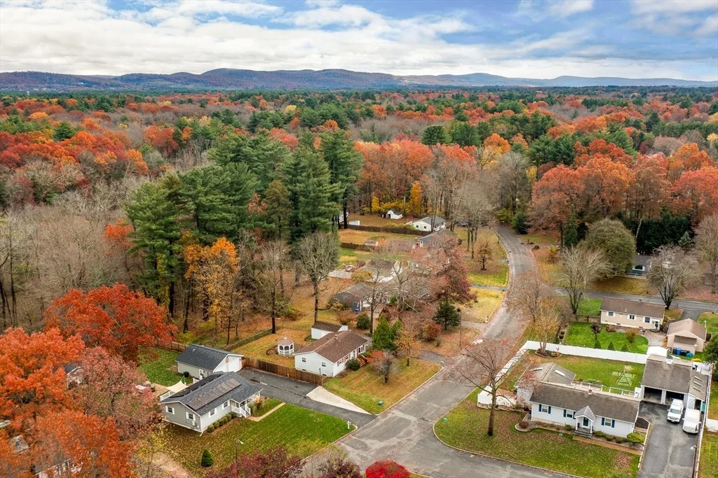 Photo of 331 Grand Valley Rd