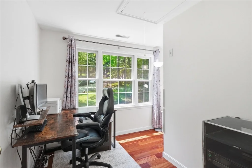 Photo of 26 Long Hill Rd