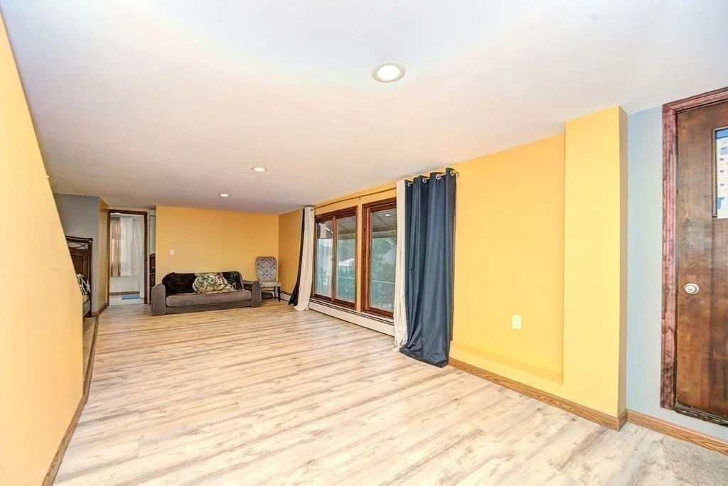 Photo of 64 Durso Avenue