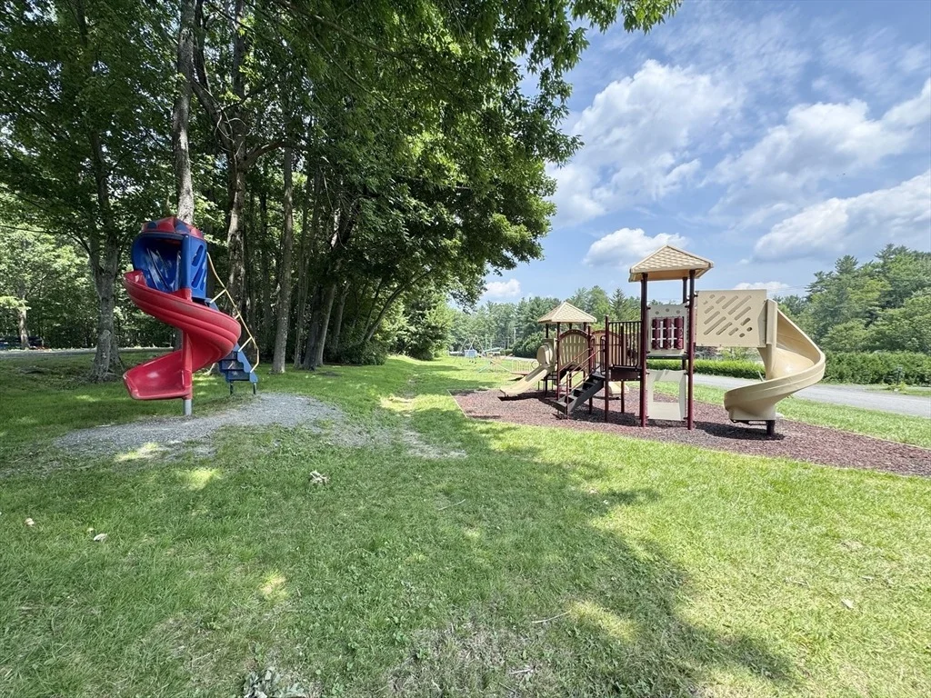 Photo of 32 Navaho Ln