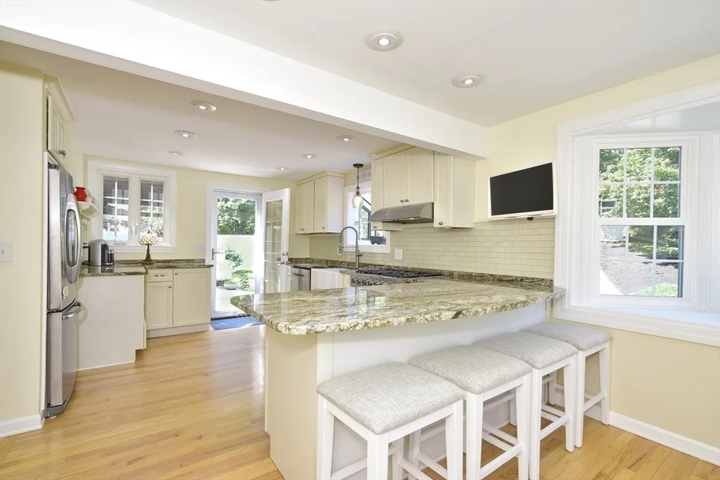 Photo of 444 Dennison Dr