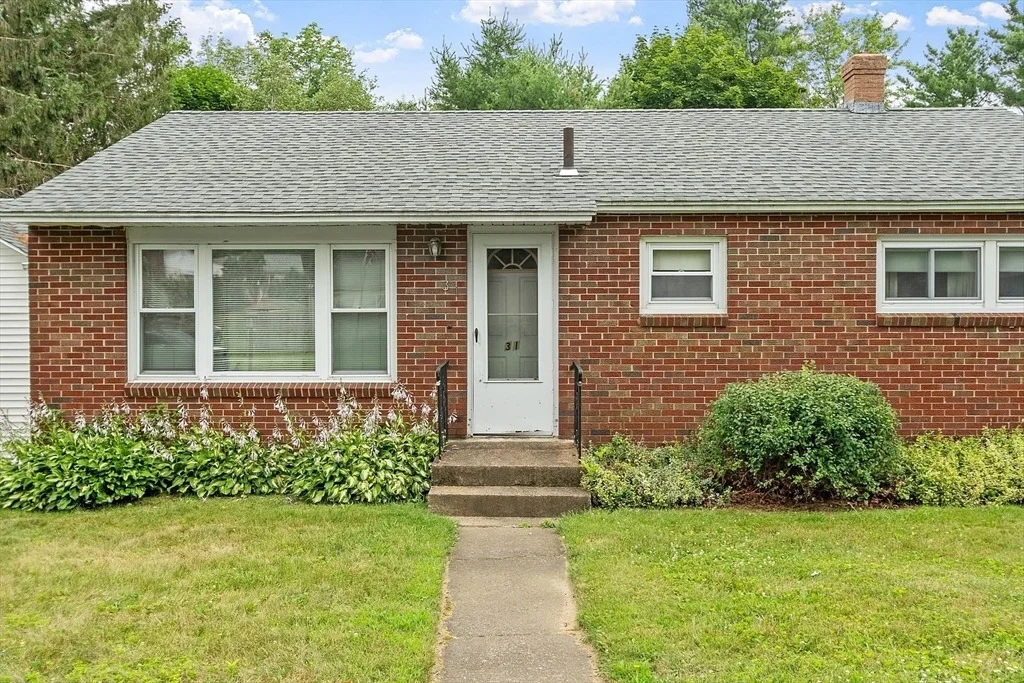 Photo of 31 Ken Dr