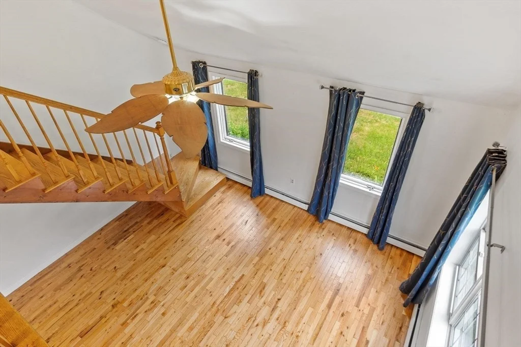 Photo of 90 Royalston Rd