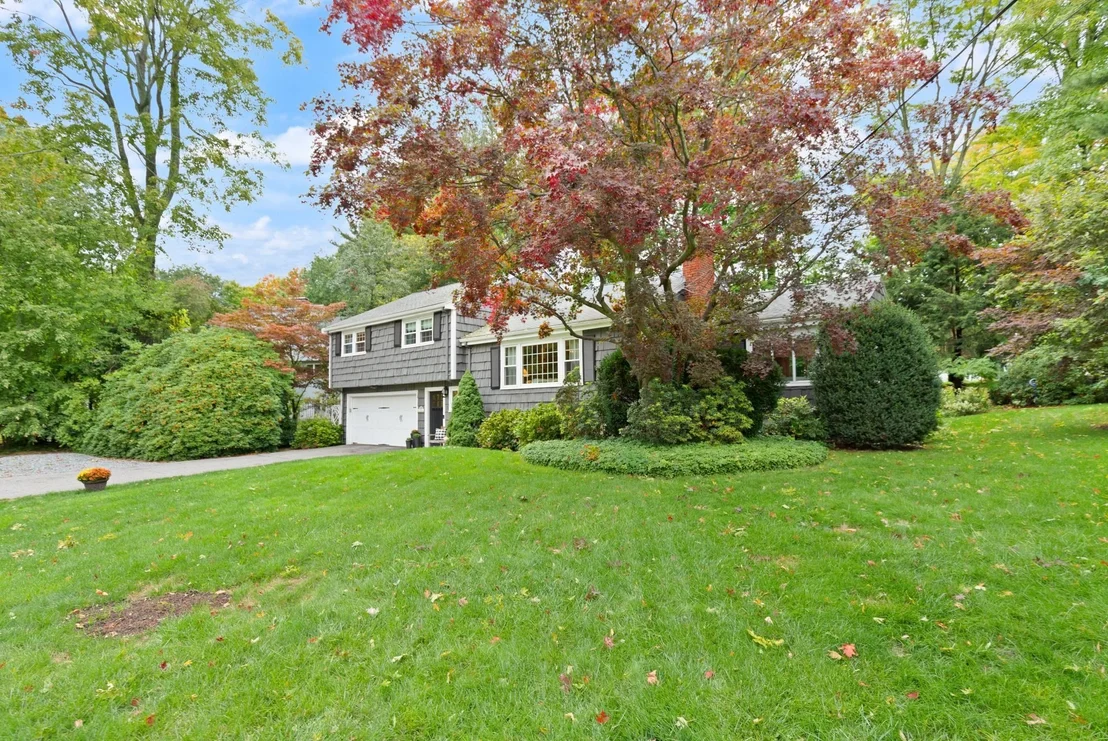 Photo of 70 Longview Road