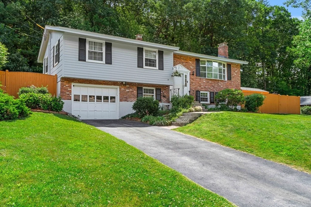 Photo of 15 James Rd