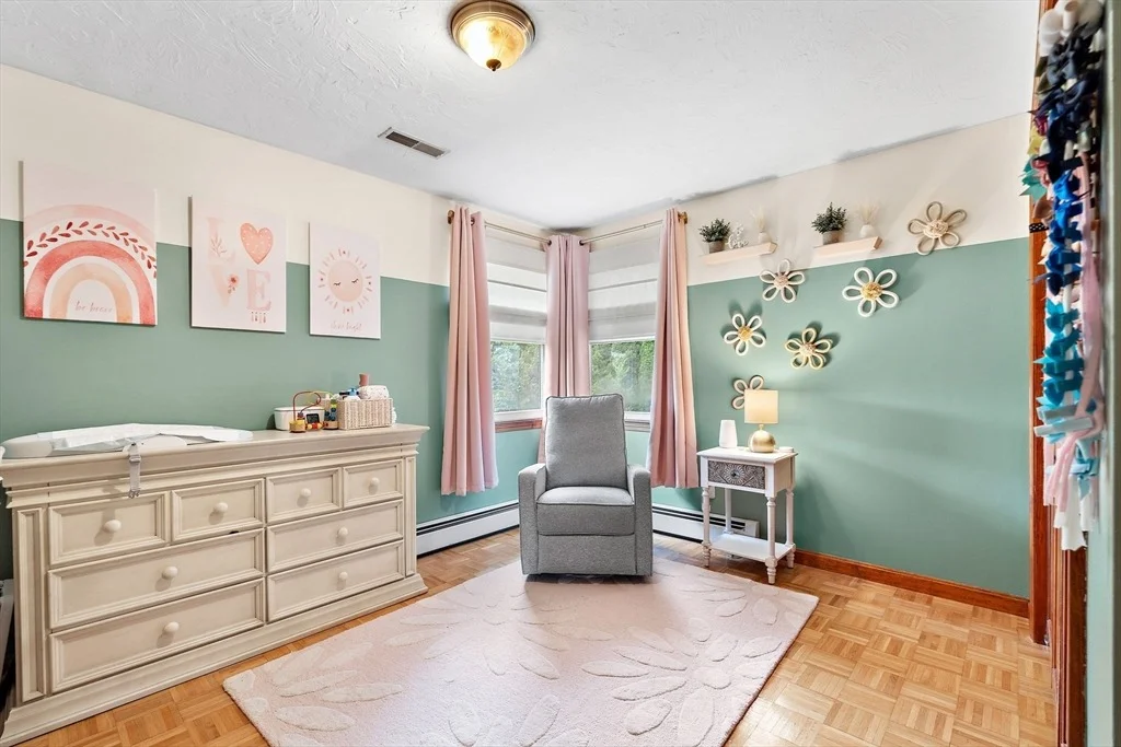 Photo of 37 Angelo St