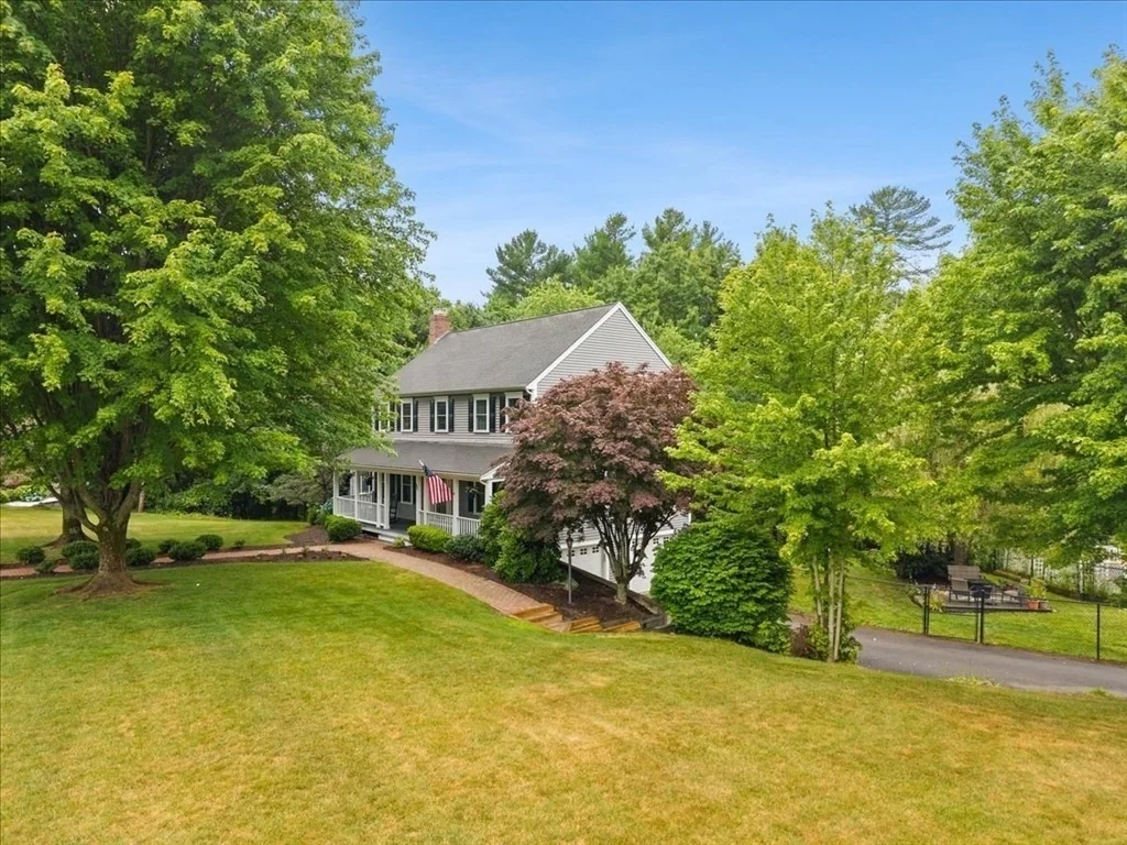 Photo of 130 Deer Hollow Trail