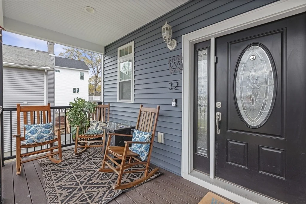 Photo of 32 Colonial Rd