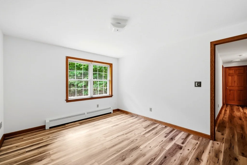 Photo of 60 Bartlett Lane