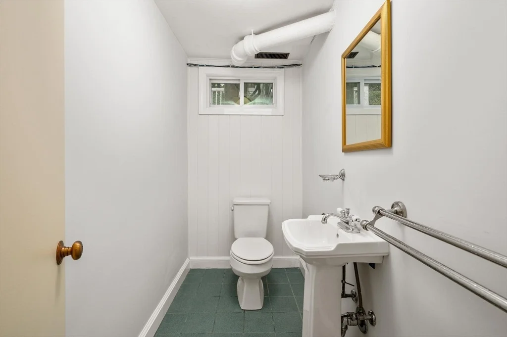 Photo of 34 Swan Road