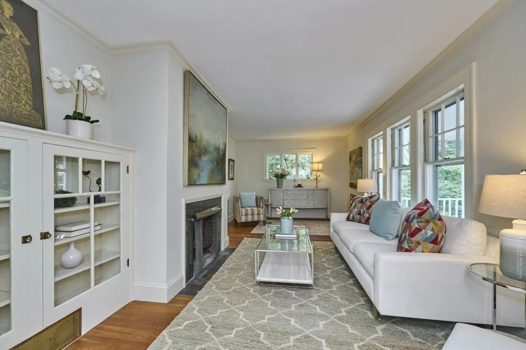Photo of 16 Fairlee Rd