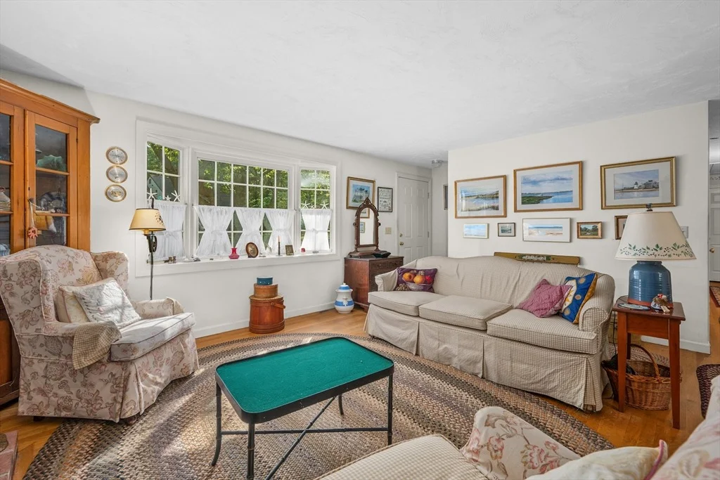 Photo of 89 Cliff Pond Rd