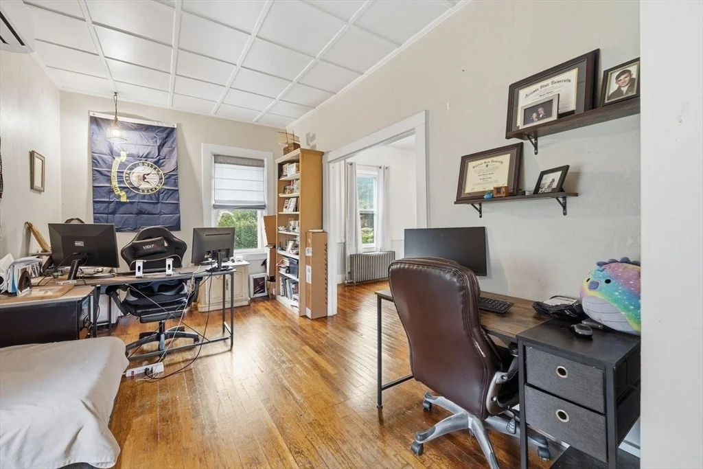 Photo of 2 Mill St