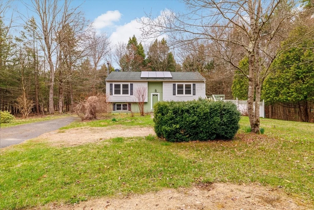 Photo of 116 Winchendon Rd