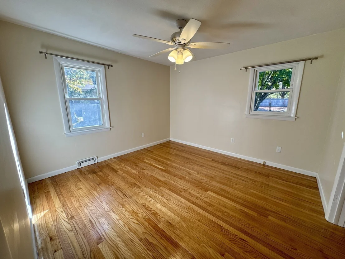 Photo of 18 Cedar Oak Lane