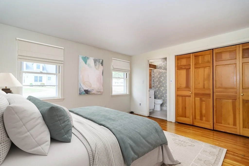 Photo of 33 York Way