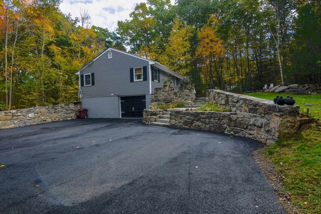 Photo of 85 Paddock Rd