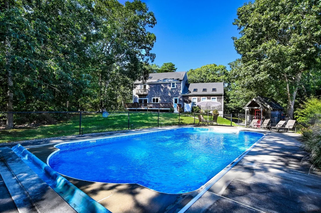 Photo of 35 Bursley Path