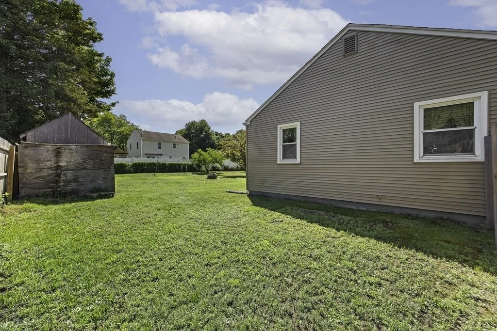 Photo of 133 Denwall Dr