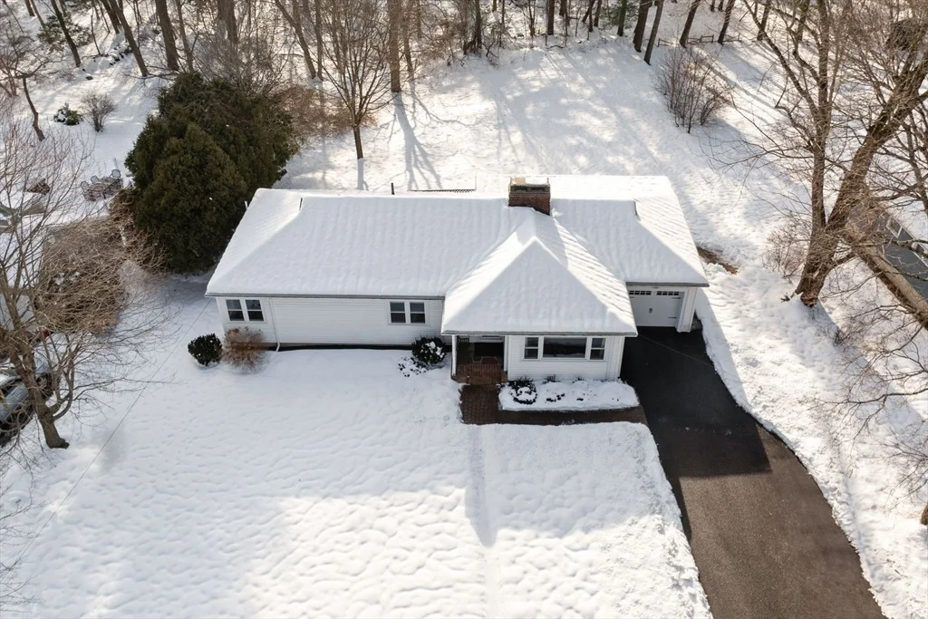 Photo of 345 Main St