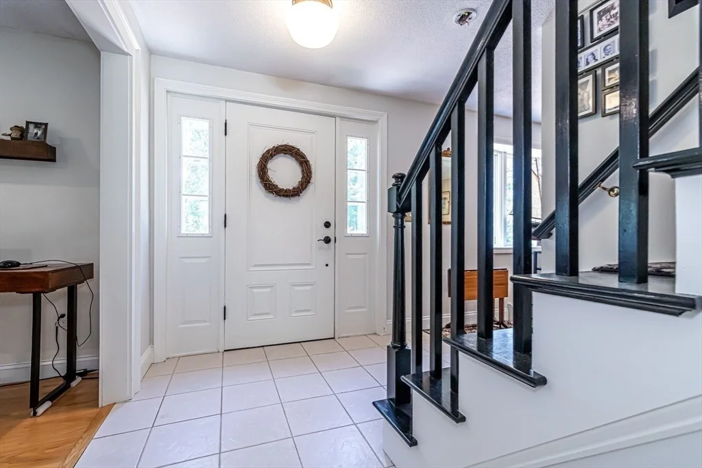 Photo of 7 Parker River Drive