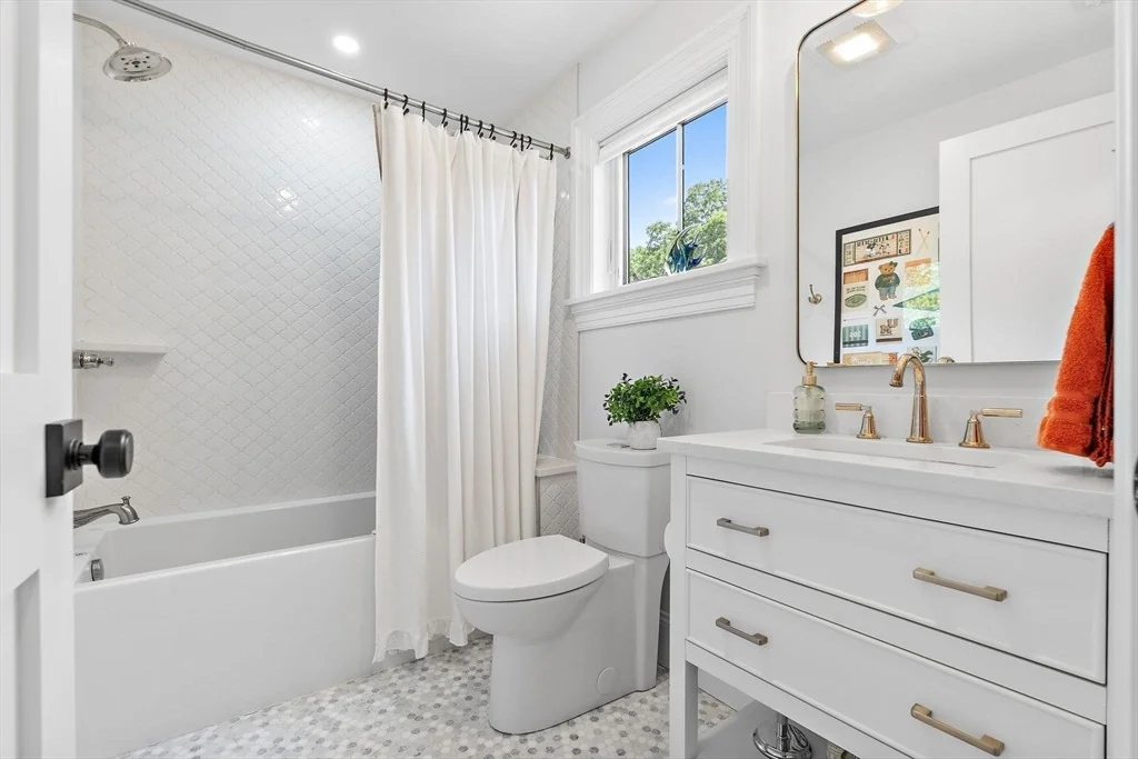 Photo of 6 Juniper Place