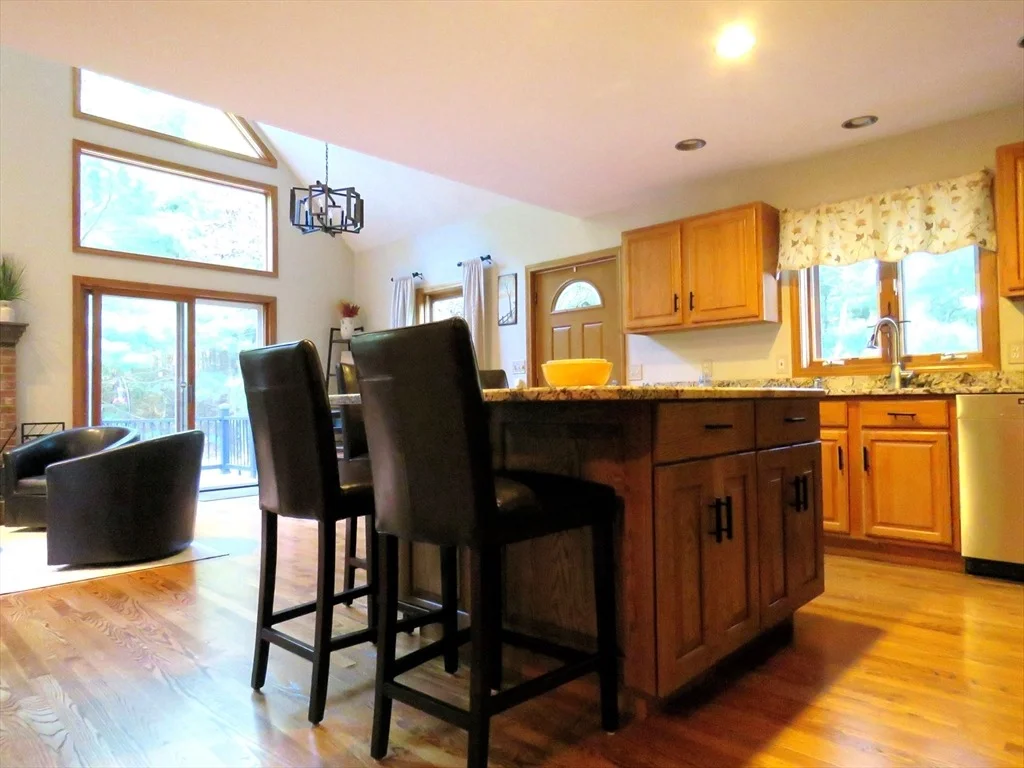 Photo of 14 Circle Dr
