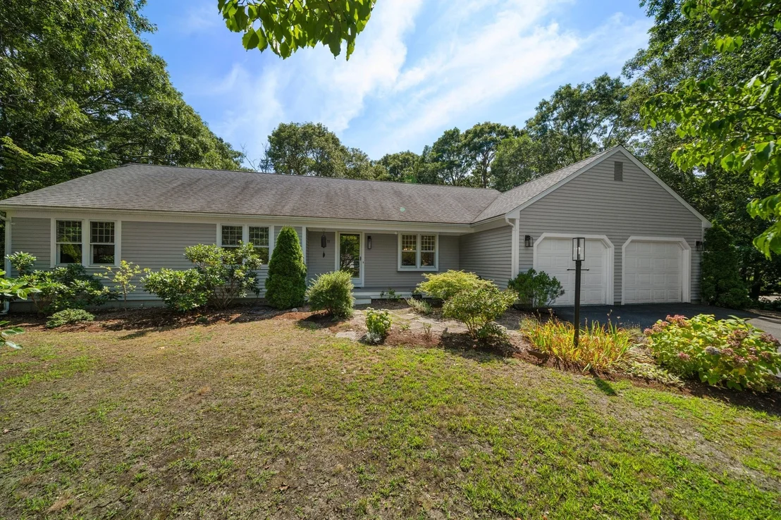 Photo of 11 Fairways Drive