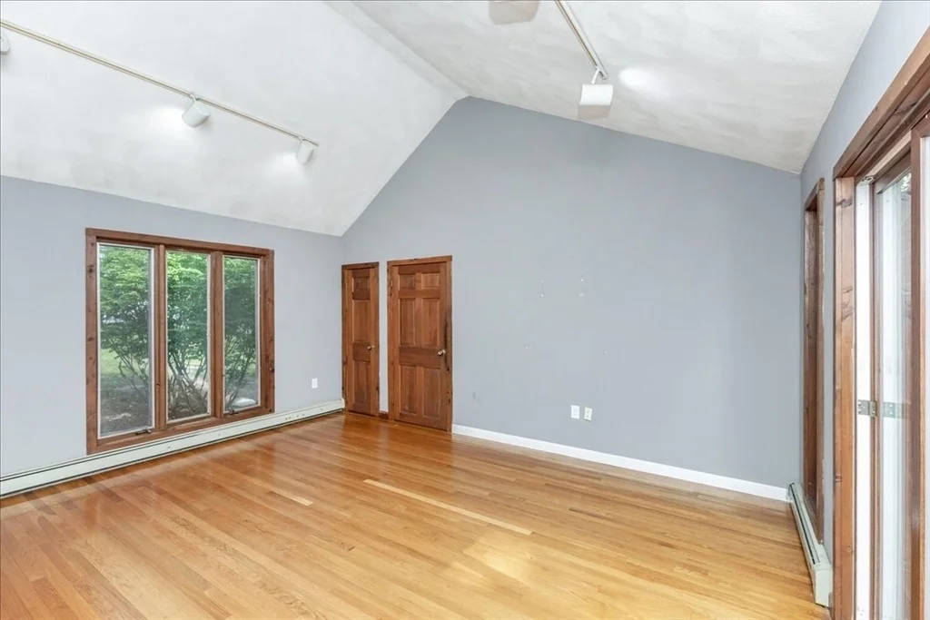 Photo of 17 Boulder Rd.