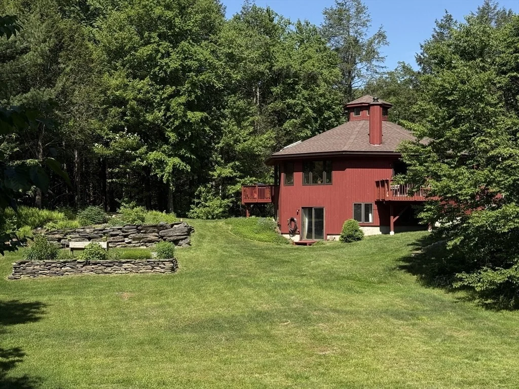 Photo of 90 Patterson Rd