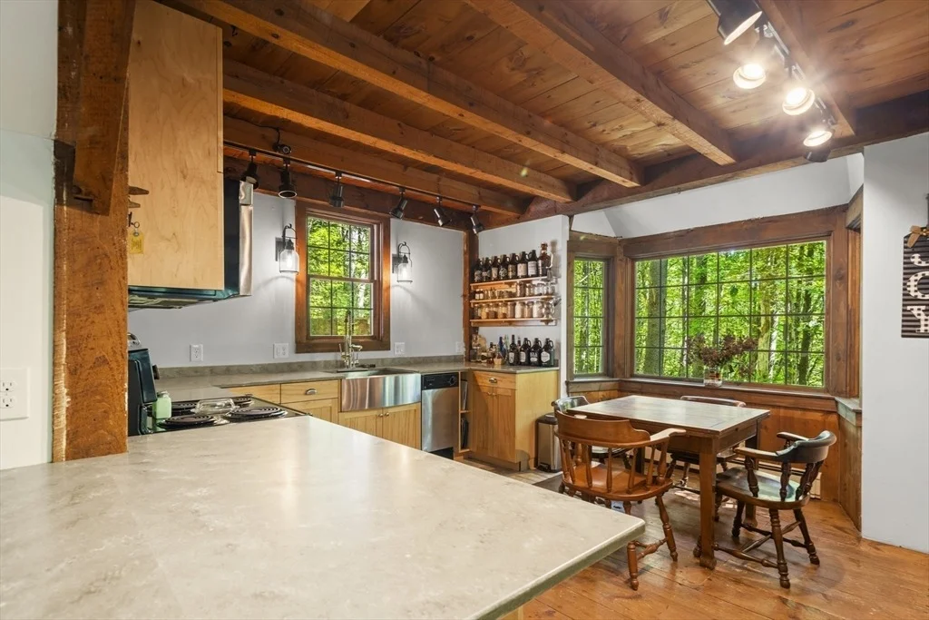 Photo of 180 Holtshire Rd