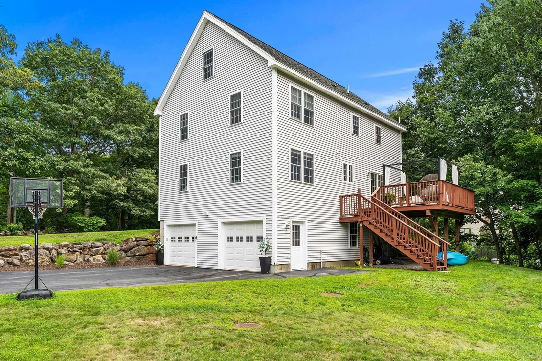Photo of 210 Jones Hill