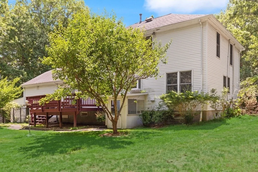Photo of 35 Castle Dr