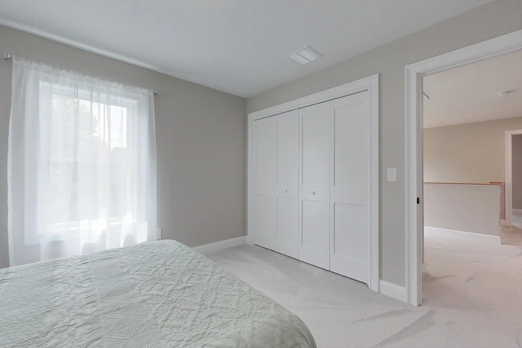 Photo of 10 Pleasant St
